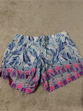 Lilly Pulitzer White Shorts with Blue & Pink Border Print
